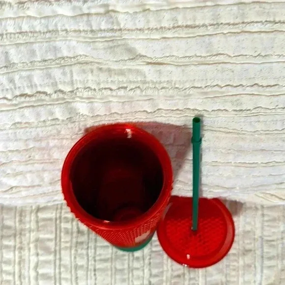 Disney Starbucks Tumbler WDW Christmas - Picture 9 of 9